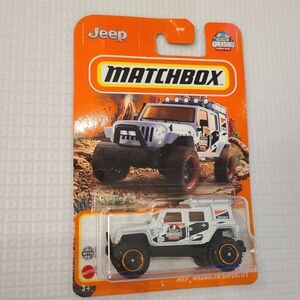 MATCHBOX Jeep Wrangler Toy Car - White and Black
